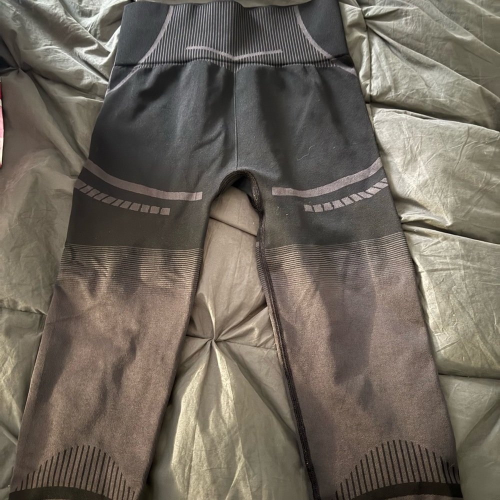 Gymshark Black and Gray Leggings